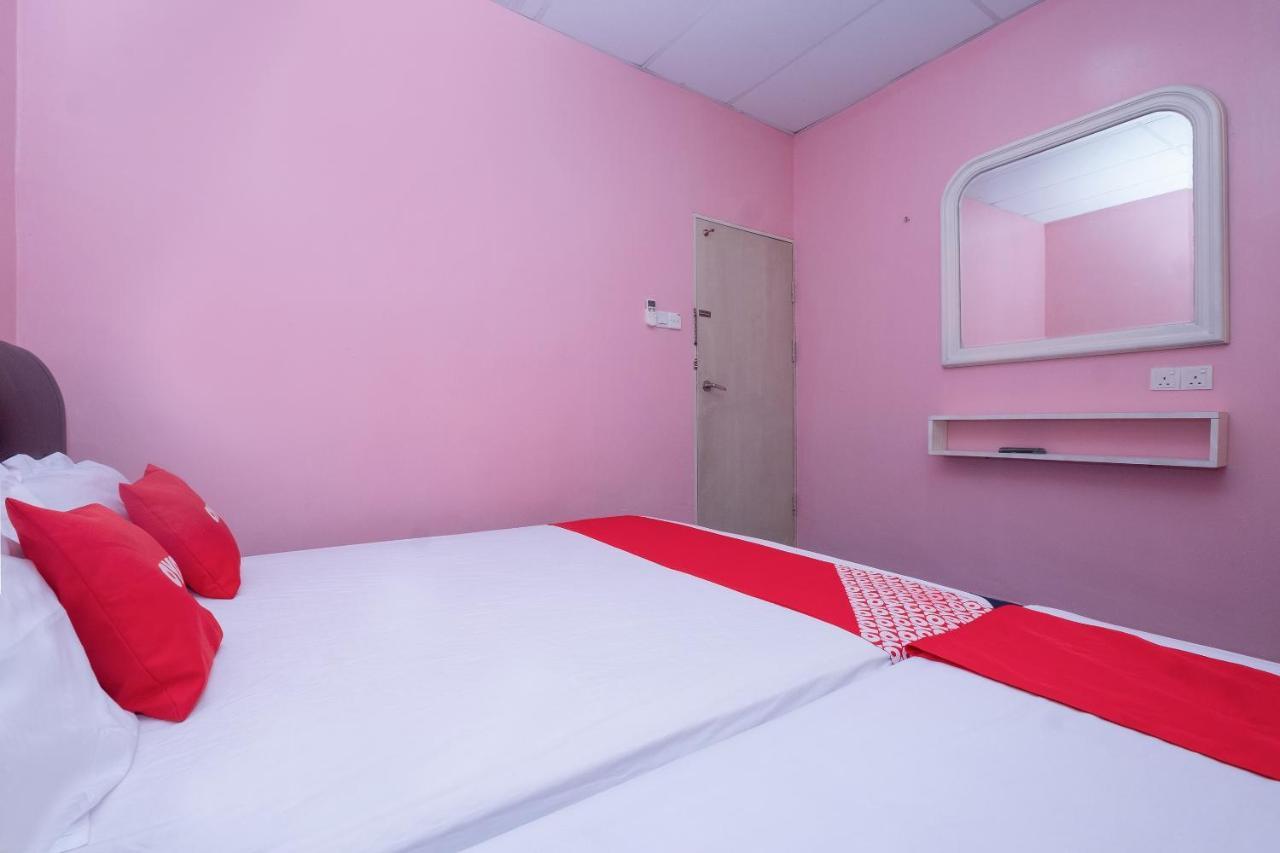 Oyo 89984 Noris Wang Homestay Lumut Dış mekan fotoğraf
