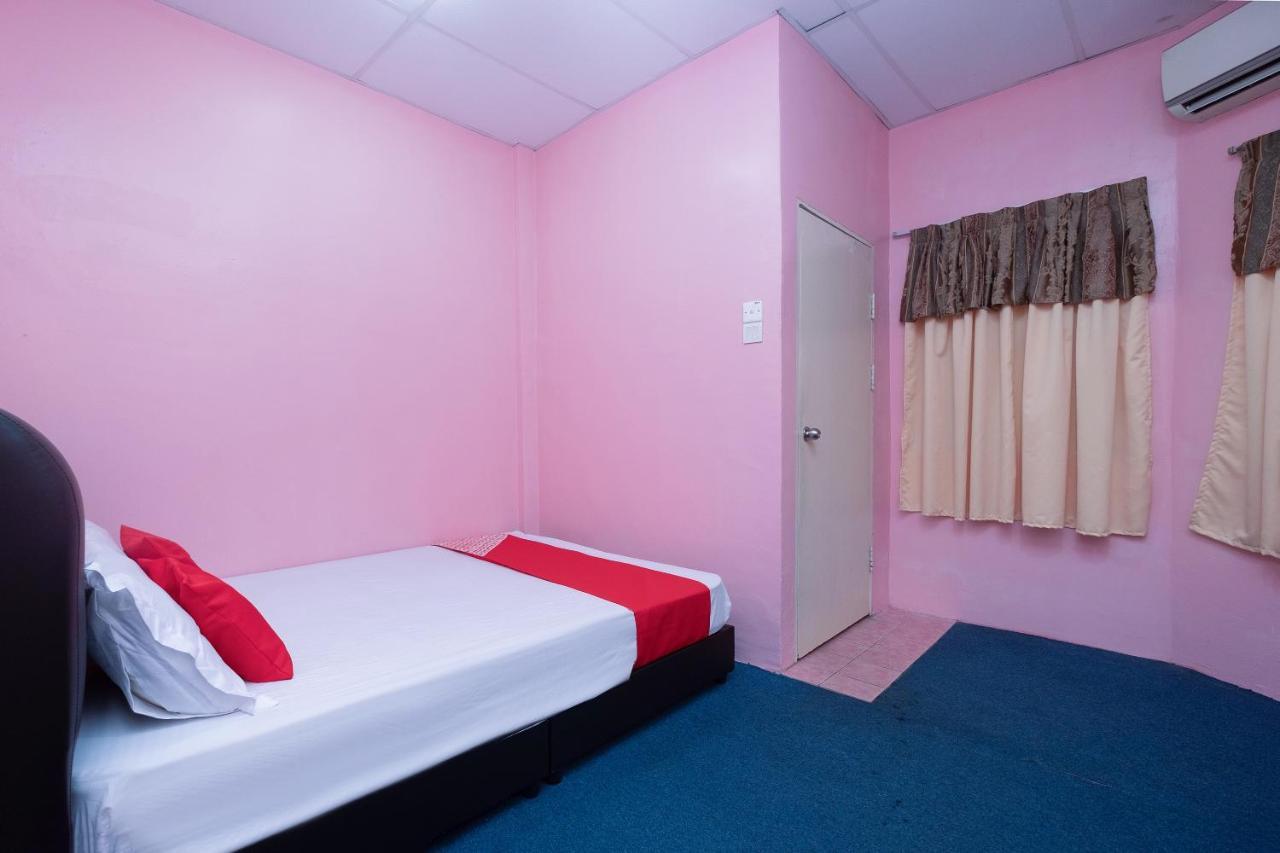 Oyo 89984 Noris Wang Homestay Lumut Dış mekan fotoğraf