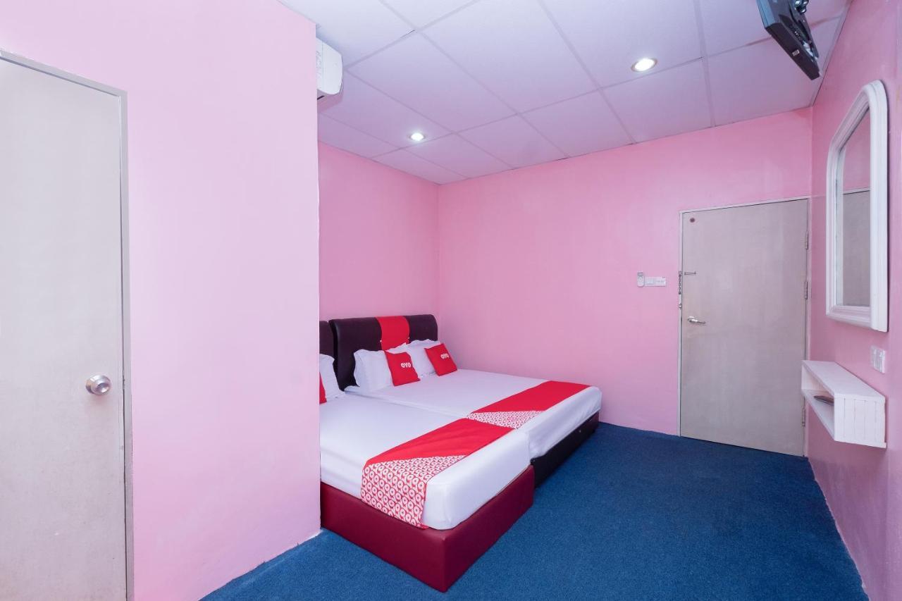Oyo 89984 Noris Wang Homestay Lumut Dış mekan fotoğraf